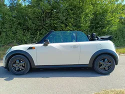 Weiß Gebraucht 2011 Mini ONE Pepper Kleinwagen | 7.330 € (Teuer)