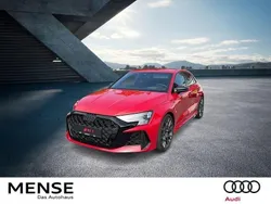 Progressivrot Gebraucht 2024 Audi RS3 Sportback Ambiente Kleinwagen | 62.990 € (Etwas zu teuer)