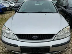 Silber Gebraucht 2001 Ford Mondeo Trend Limousine | 1.690 € (Fairer Preis)
