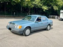 Gebraucht 1986 Mercedes E250 Limousine | 9.950 €