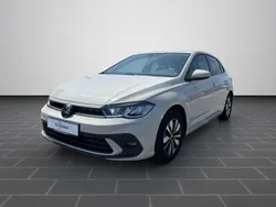 Ascotgrau Gebraucht 2024 VW Polo Move Limousine | 18.990 € (Fairer Preis)