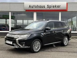 Pantherschwarz (p) Gebraucht 2021 Mitsubishi Outlander P-HEV Spirit SUV | 26.990 € (Fairer Preis)