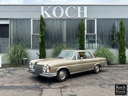 Gold Gebraucht 1969 Mercedes W111 SE | 89.900 €