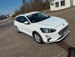 Weiß Gebraucht 2020 Ford Focus Kombi | 10.500 € (Fairer Preis)