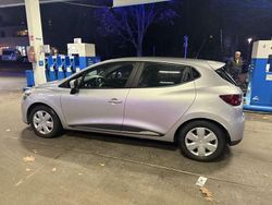 Gebraucht 2015 Renault Clio IV Expression Limousine | 6.999 € (Fairer Preis)