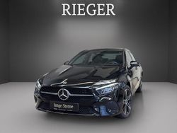Schwarz Gebraucht 2024 Mercedes A250 Progressive Limousine | 30.799 € (Fairer Preis)