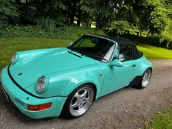Grün Gebraucht 1992 Porsche 964 Cabrio | 125.000 €