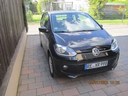 Schwarz Gebraucht 2012 VW up! move up! Kleinwagen | 5.975 € (Etwas zu teuer)