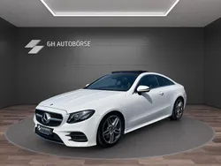 Weiß Gebraucht 2019 Mercedes E300 AMG line Coupé | 37.999 € (Fairer Preis)
