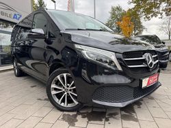 Schwarz Gebraucht 2022 Mercedes V300 Night Van / Kleinbus | 52.699 € (Guter Preis)