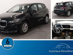 Schwarz Gebraucht 2023 BMW 218 Luxury Line Van / Kleinbus | 25.890 € (Superpreis)