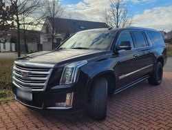 Schwarz Gebraucht 2016 Cadillac Escalade SUV | 48.500 € (Guter Preis)