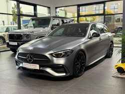 Grau Gebraucht 2022 Mercedes C300e AMG line Limousine | 35.900 € (Etwas zu teuer)