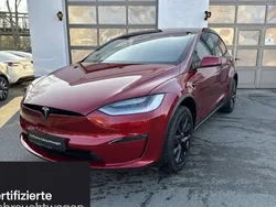 Rot Gebraucht 2023 Tesla Model X Plaid SUV | 85.400 € (Fairer Preis)