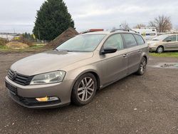 Braun Gebraucht 2011 VW Passat Kombi | 3.990 € (Superpreis)