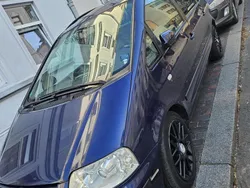 Blau Gebraucht 2003 VW Sharan Van / Kleinbus | 2.450 € (Fairer Preis)