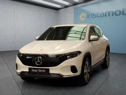 Weiß Gebraucht 2024 Mercedes EQA300 SUV | 36.899 € (Fairer Preis)