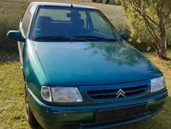 Grün Gebraucht 1998 Citroën Saxo Kleinwagen | 925 € (Fairer Preis)