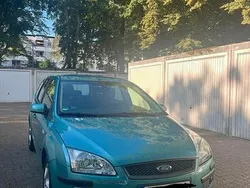 Grün Gebraucht 2006 Ford Focus Kombi | 1.999 € (Fairer Preis)