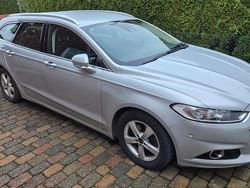 Silber Gebraucht 2016 Ford Mondeo Titanium Limousine | 8.450 € (Fairer Preis)