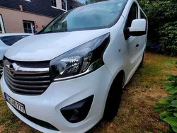 Weiß Gebraucht 2015 Opel Vivaro Business Edition Van | 12.000 € (Fairer Preis)