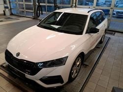 Weiß Gebraucht 2022 Skoda Octavia RS Kombi | 20.990 € (Superpreis)