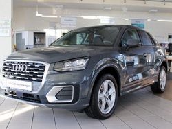 Grau Gebraucht 2018 Audi Q2 Sport SUV | 16.990 € (Fairer Preis)