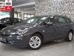 Silber/grau Gebraucht 2016 Opel Astra Kombi | 11.900 € (Fairer Preis)