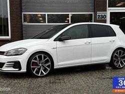 Weiß Gebraucht 2019 VW Golf VII GTI Limousine | 18.950 € (Guter Preis)