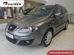 Grau Gebraucht 2015 Seat Altea XL Van / Kleinbus | 9.450 € (Teuer)