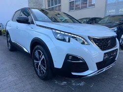 Weiß Gebraucht 2020 Peugeot 3008 Allure SUV | 15.590 € (Fairer Preis)