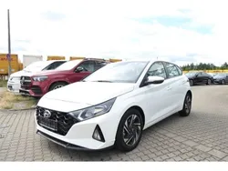 Weiß Gebraucht 2021 Hyundai i20 Select Limousine | 12.480 € (Guter Preis)