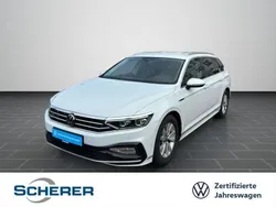 Gletscherweiß metallic (metallic) Gebraucht 2023 VW Passat IQ Drive Kombi | 36.900 € (Guter Preis)