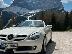 Weiß Gebraucht 2009 Mercedes SLK200 AMG Cabrio | 10.500 € (Fairer Preis)