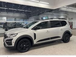 Grau Gebraucht 2022 Dacia Jogger Extreme Van / Kleinbus | 16.990 € (Fairer Preis)