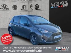Grey metallic Gebraucht 2020 Toyota Yaris Club Limousine | 12.950 € (Fairer Preis)