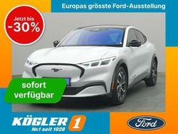 Weiß Gebraucht 2022 Ford Mustang Mach-E SUV | 29.970 € (Fairer Preis)