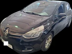 Schwarz Gebraucht 2017 Renault Clio IV Kleinwagen | 5.999 € (Guter Preis)