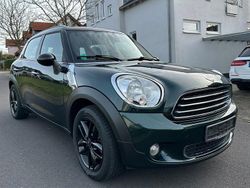 Grün Gebraucht 2012 Mini Cooper Countryman SUV | 7.950 €
