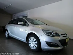 Silber Gebraucht 2015 Opel Astra Edition Kombi | 8.799 € (Fairer Preis)