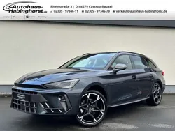 Fiord blau Neu 2024 Cupra Leon VZ Limousine | 43.590 € (Etwas zu teuer)