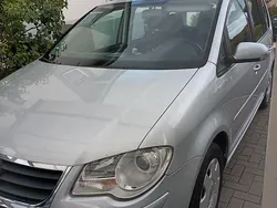 Silber Gebraucht 2007 VW Touran Highline Van / Kleinbus | 3.950 € (Fairer Preis)