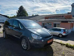 Grau Gebraucht 2007 Ford S-MAX Trend Van / Kleinbus | 3.000 € (Etwas zu teuer)