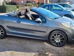 Peugeot 207 CC