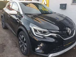 Schwarz gne + weiss qnw Gebraucht 2023 Renault Captur Techno SUV | 19.850 € (Fairer Preis)