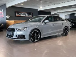 Grau Gebraucht 2018 Audi RS3 Sport Kleinwagen | 42.790 € (Etwas zu teuer)