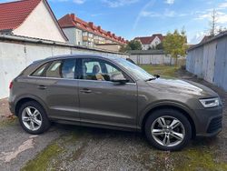 Braun Gebraucht 2015 Audi Q3 Sport SUV | 17.700 € (Fairer Preis)