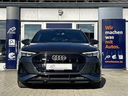 Daytonagrau perleffekt Gebraucht 2022 Audi e-tron S-Line SUV | 36.950 € (Fairer Preis)