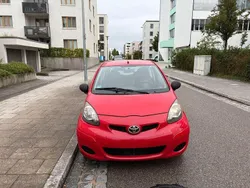 Rot Gebraucht 2011 Toyota Aygo Basis Kleinwagen | 1.950 € (Guter Preis)