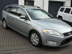 Silber Gebraucht 2008 Ford Mondeo Kombi | 1.950 € (Fairer Preis)